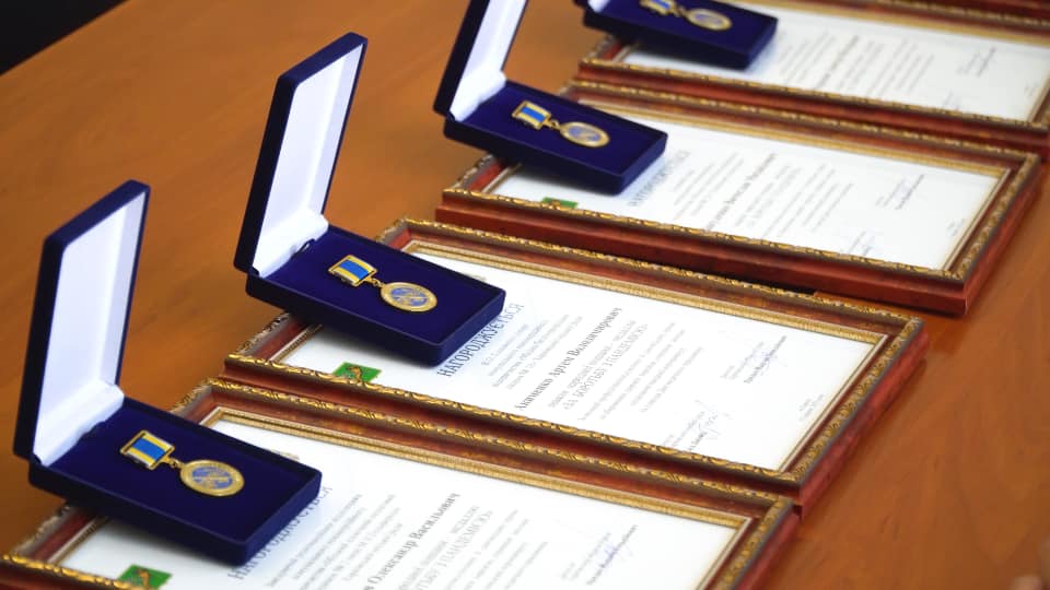 &ldquo;Тем, кто на передовой&rdquo;: в Харькове установят памятник погибшим от коронавируса медикам фото 2 1