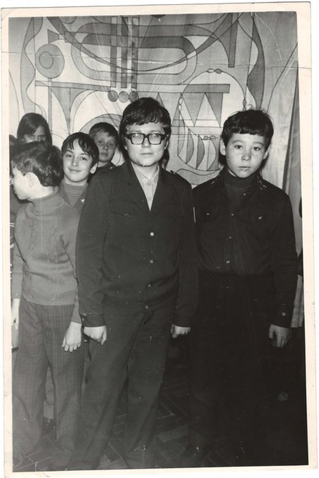 "Мама смотрит сессии горсовета и дает советы": Игорь Терехов рассказал о детстве и родителях фото 3 2