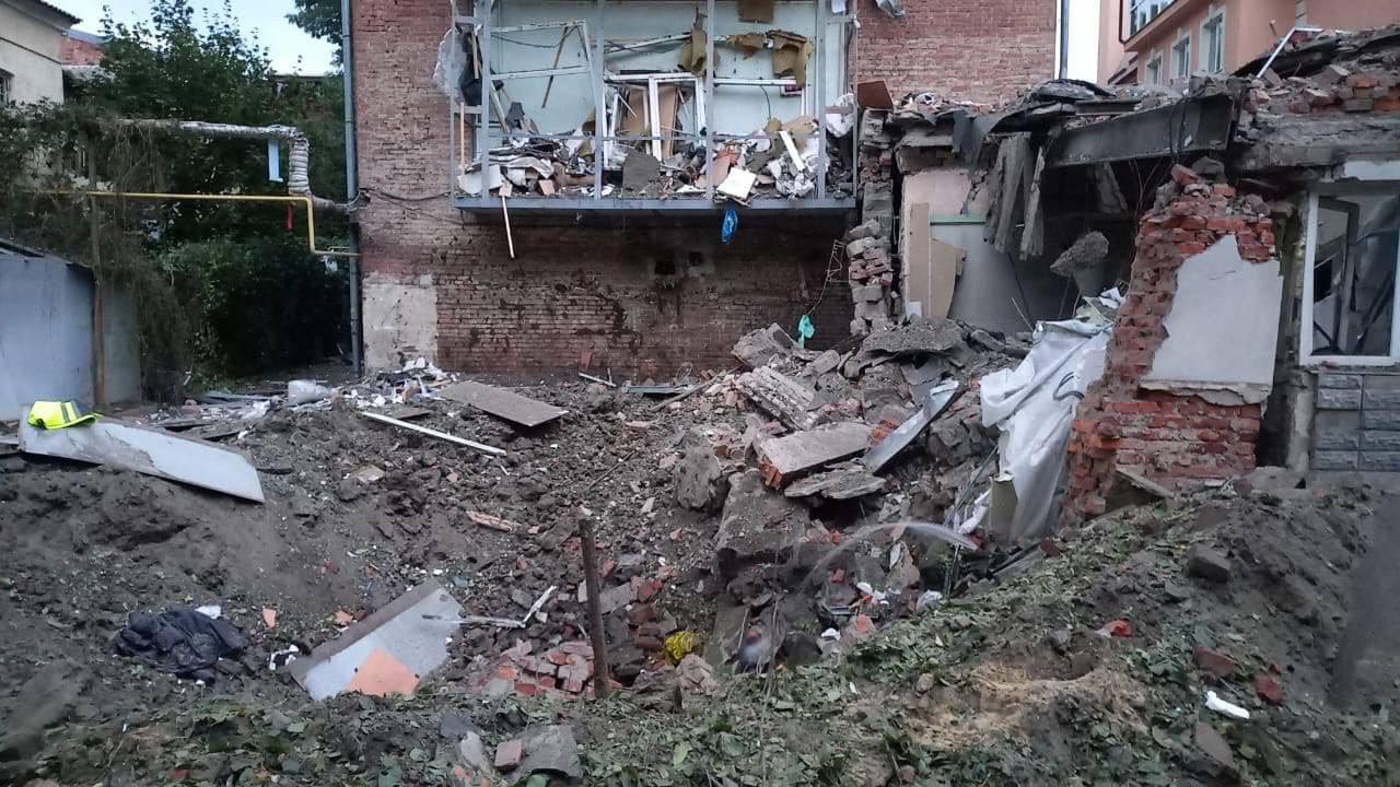 Появились подробности утреннего обстрела центра Харькова фото 2 1