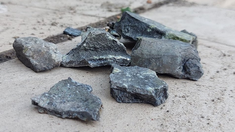 В Харькове ракета РФ ударила рядом с гостиницей, где были люди