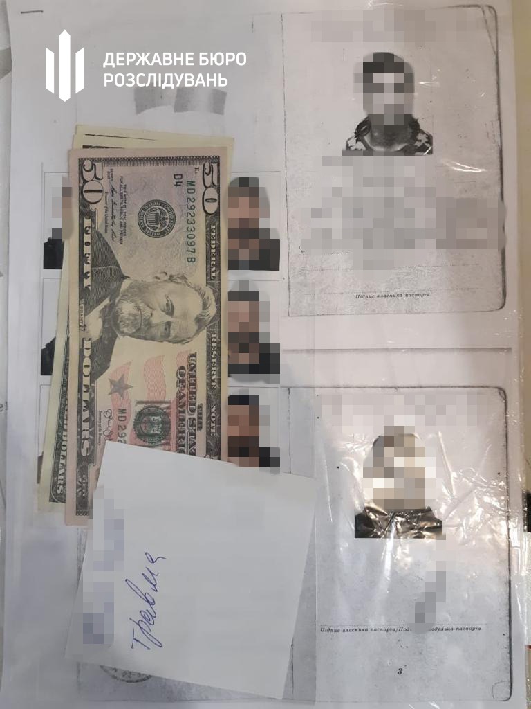 Брали от 5 до 10 тысяч: полицейский из Харькова оказался замешан в продаже разрешений на оружие фото 10 9