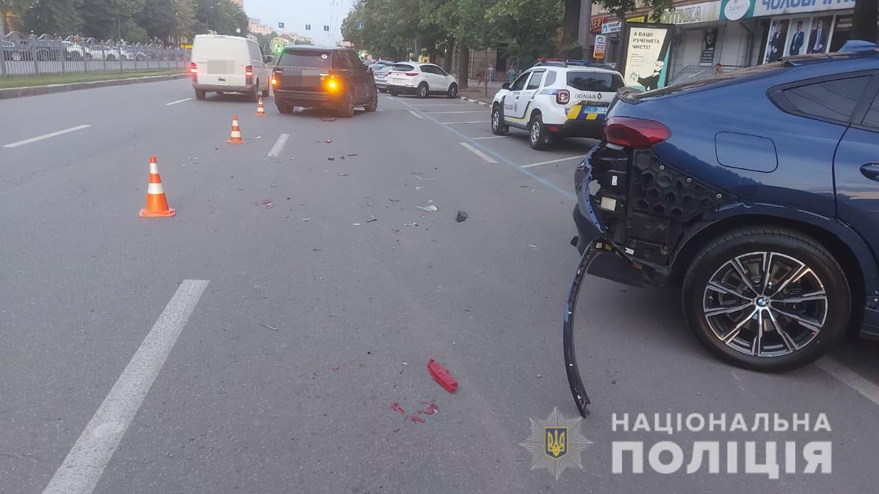 Пострадали дети и няня: сын Фельдмана в Харькове попал в ДТП фото 1