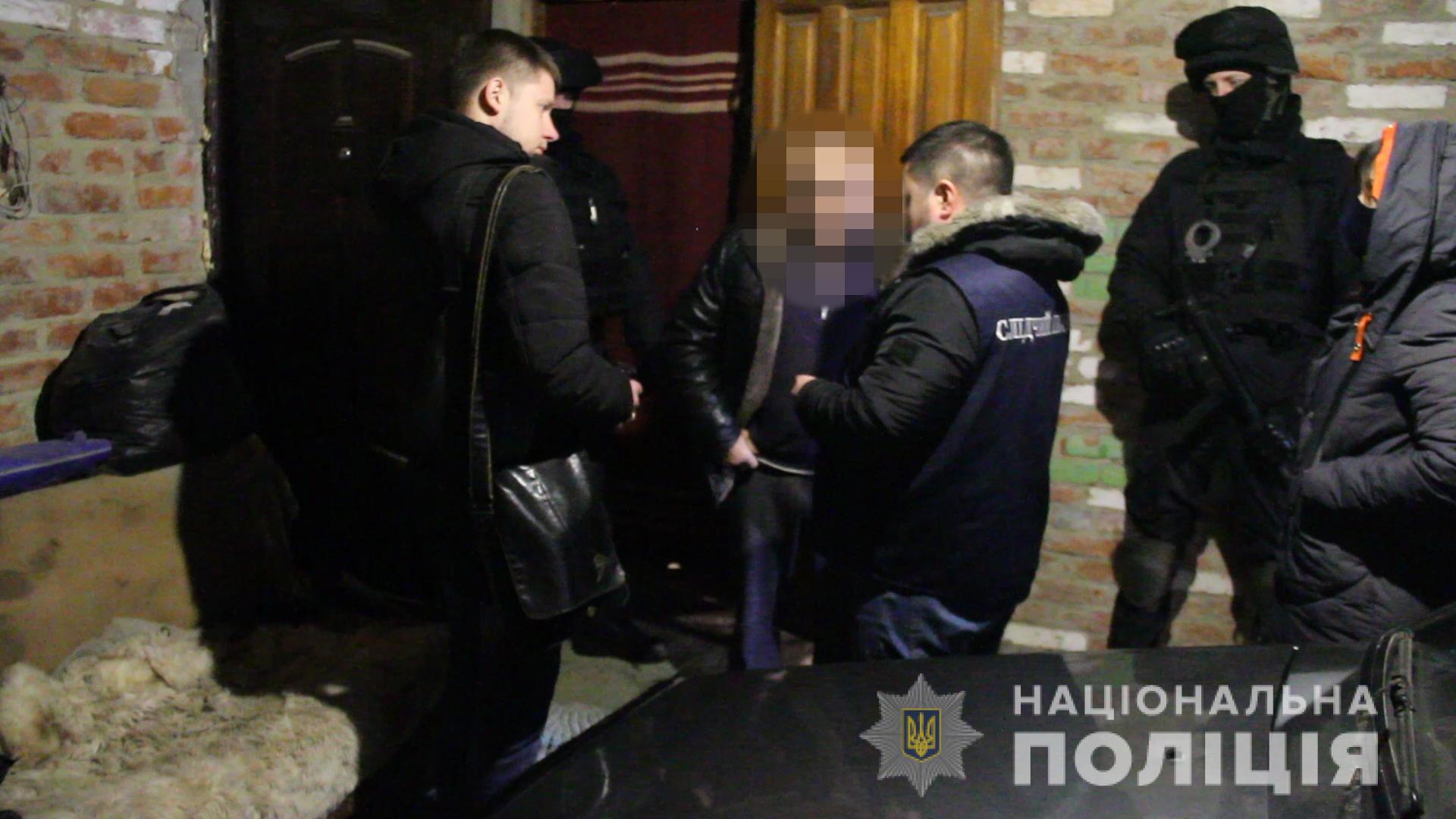 Заставлял работать за еду: под Харьковом разоблачили рабовладельца фото 2 1