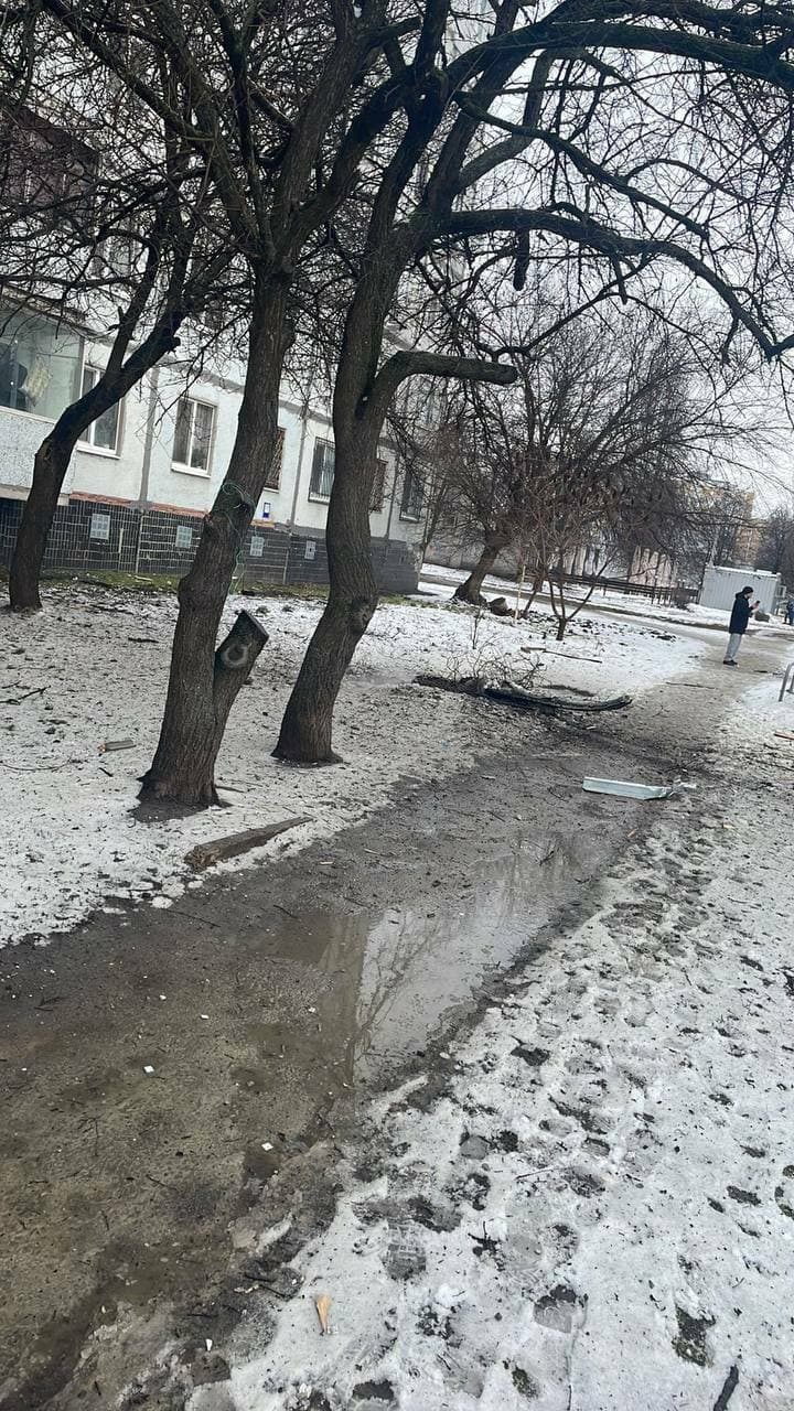 Детсад, детские площадки, жилые дома &mdash; оккупанты обстреляли Салтовку.