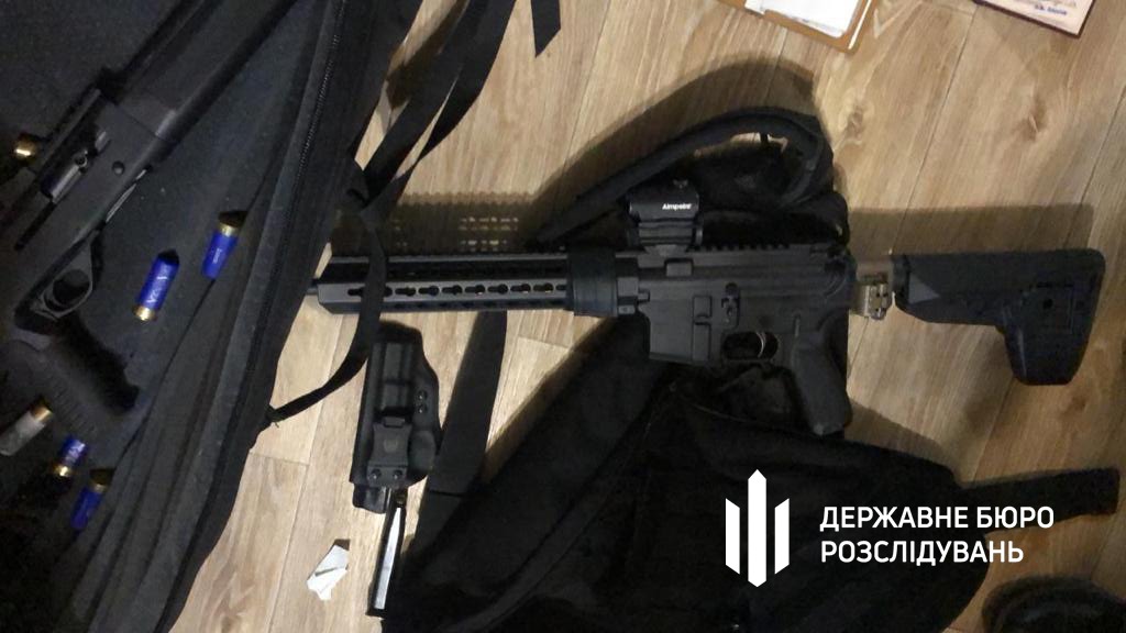 Брали от 5 до 10 тысяч: полицейский из Харькова оказался замешан в продаже разрешений на оружие фото 5 4