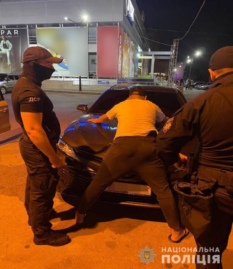 Похищали и издевались: в Харькове будут судить банду, которая "выбивала" деньги у студентов и иностранцев.