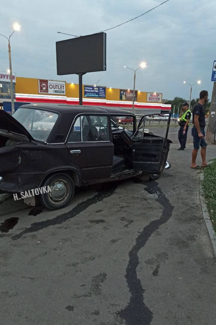 Тройное ДТП  с маршруткой: на Героев Сталинграда — авария с пострадавшими фото 2 1
