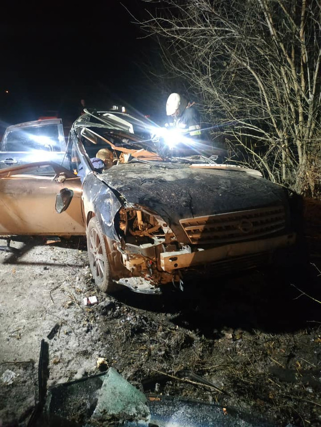 Водитель погиб: появилось видео смертельного ДТП в Новобаварском районе фото 2 1