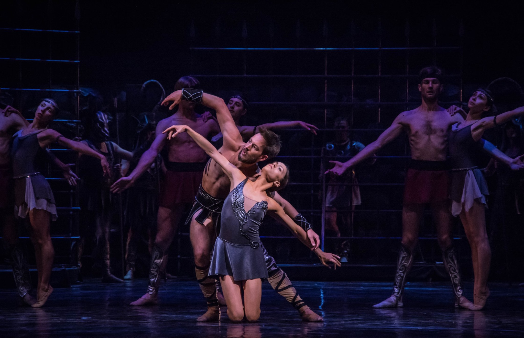 Фоторепортаж: в Схід Опера состоялась самая масштабная премьера "Спартак" фото 11 10