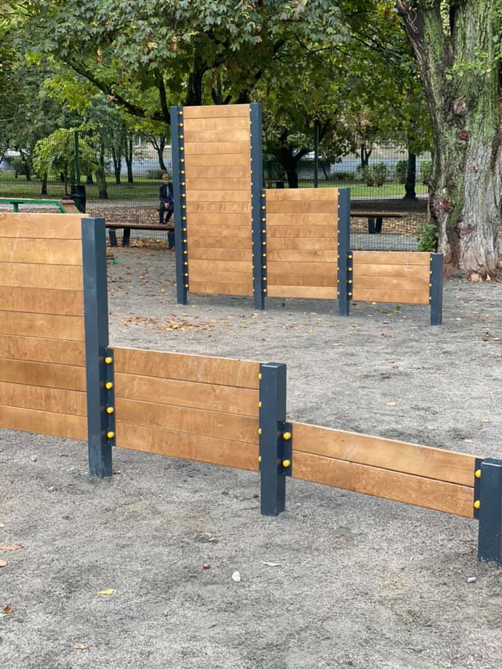 С детской и спортивной зоной: в Харькове реконструировали сквер фото 22 21