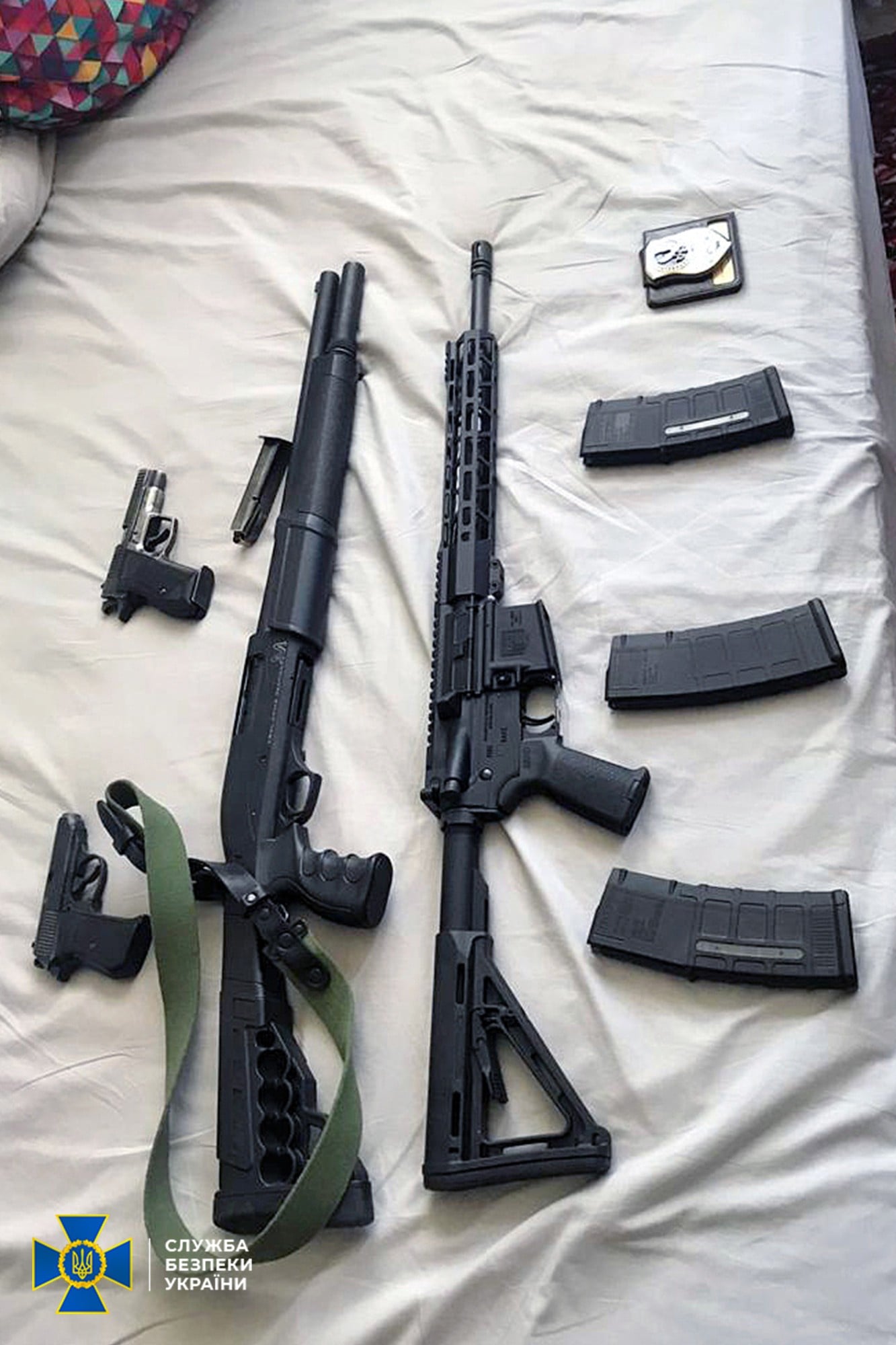 Как в 90-е: СБУ в Харькове ликвидировала банду рэкетиров, в которую входили правоохранители фото 3 2