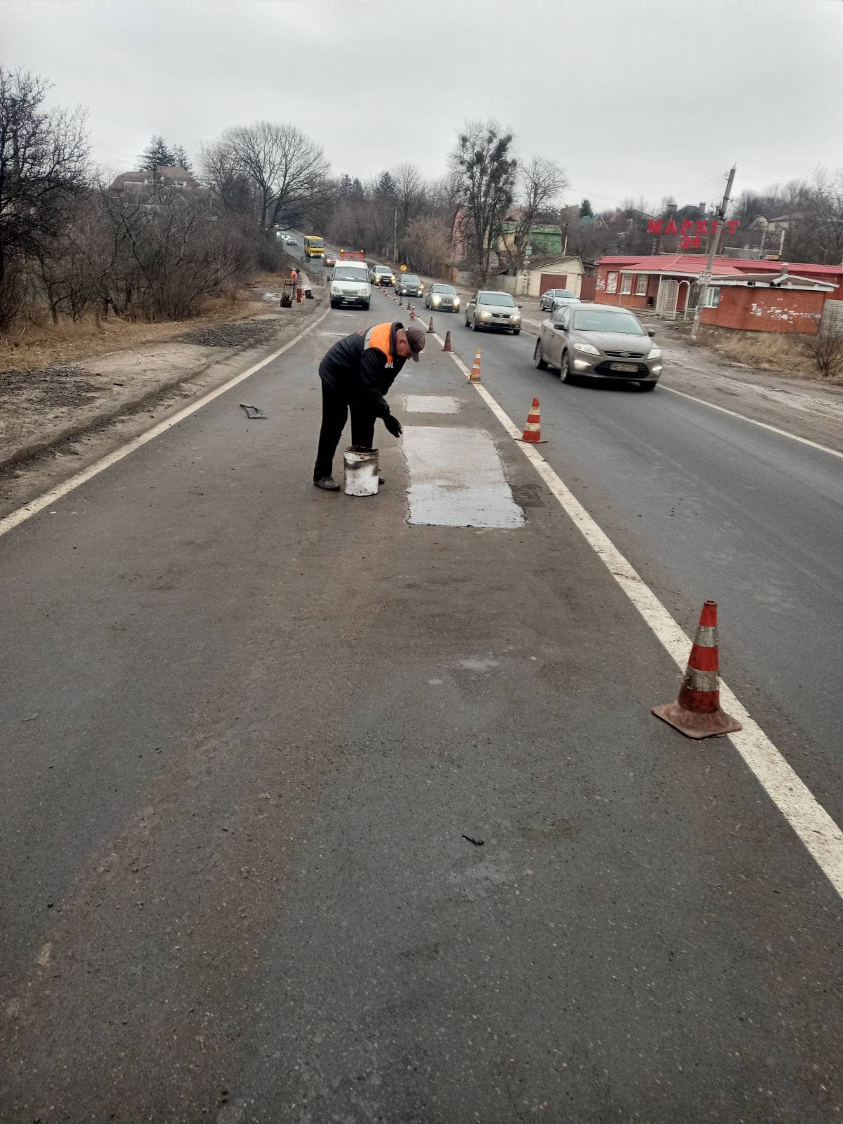 Фото: Служб автодорог в Харьковской области