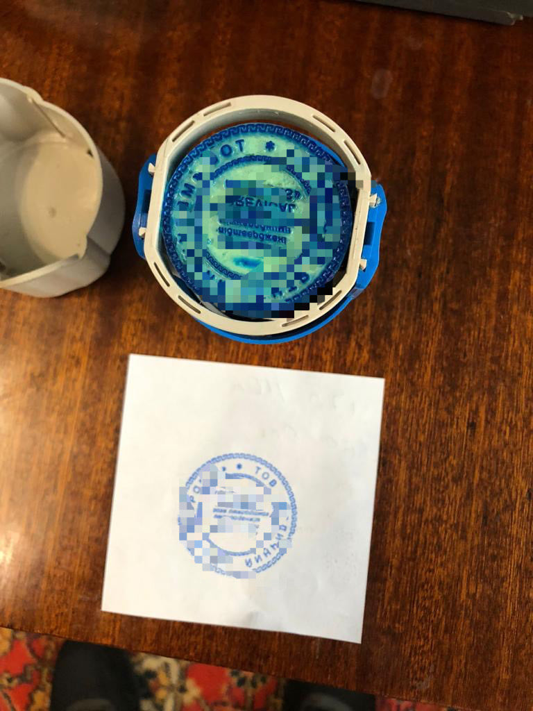 От 500 до 1000 долларов за документ: под Харьковом подделывали паспорта и дипломы вузов фото 3 2