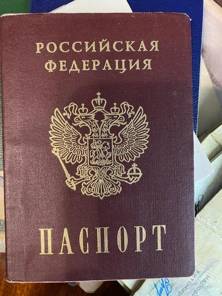 От 500 до 1000 долларов за документ: под Харьковом подделывали паспорта и дипломы вузов фото 2 1
