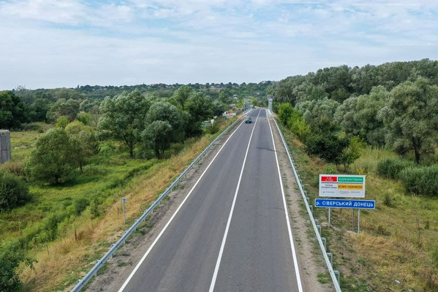Разрешили проезд: в Харьковской области отремонтировали мост через Северский Донец фото 2 1