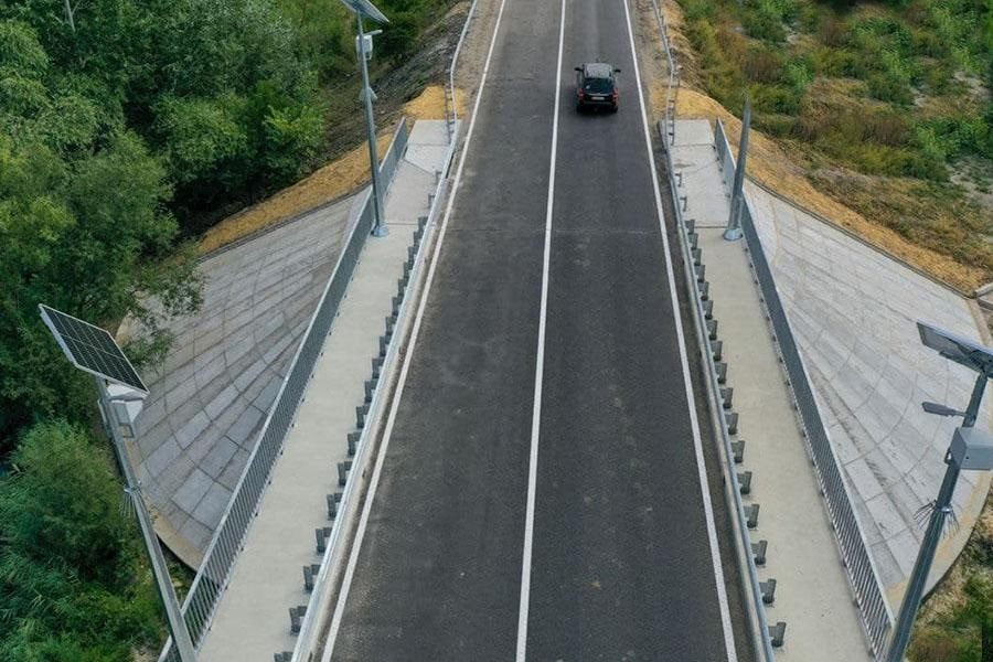 Разрешили проезд: в Харьковской области отремонтировали мост через Северский Донец фото 5 4