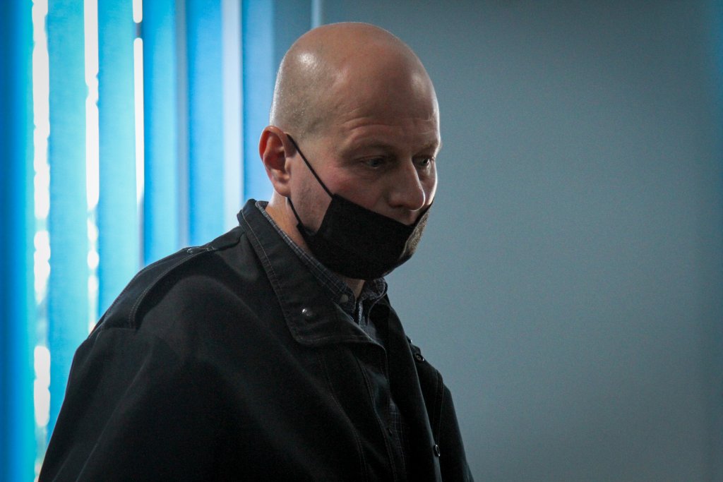 Потерпевший Владимир Палант во время заседания в Ленинском райсуде Харькова, 7 сентября 2021 года. Фото: Ганна Соколова, Ґрати