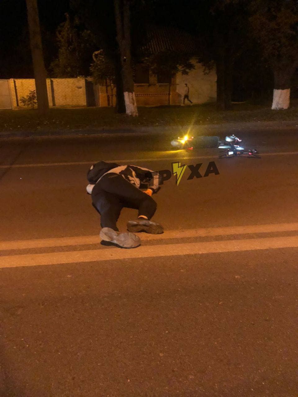 Пострадавший — в тяжелом состоянии: в Харькове автобус сбил мужчину на электросамокате фото 2 1