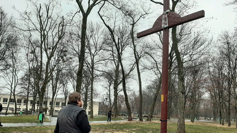 Крестный ход в память о жертвах голодоморов в Харькове