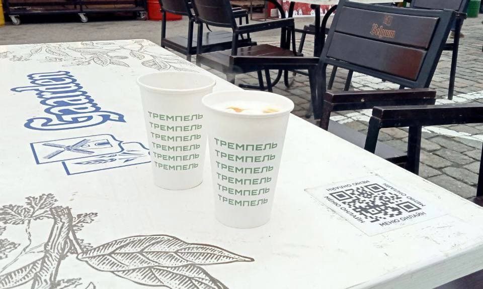 На центральной площади Харькова открылась ярмарка.