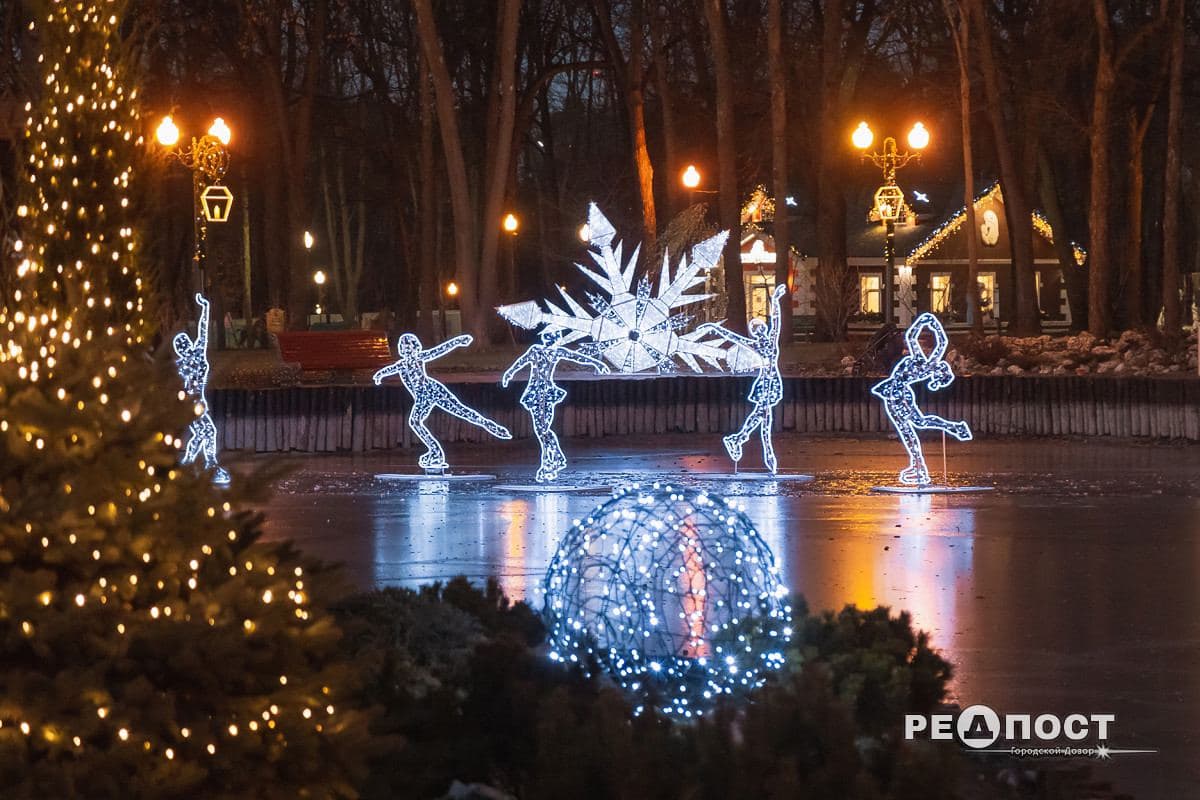 Бери фотоаппарат: парк Горького превратился в большую новогоднюю фотозону фото 3 2