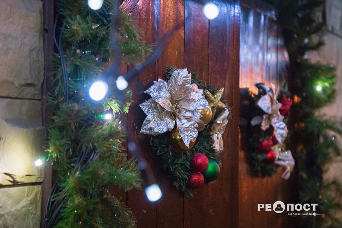 Бери фотоаппарат: парк Горького превратился в большую новогоднюю фотозону фото 5 4