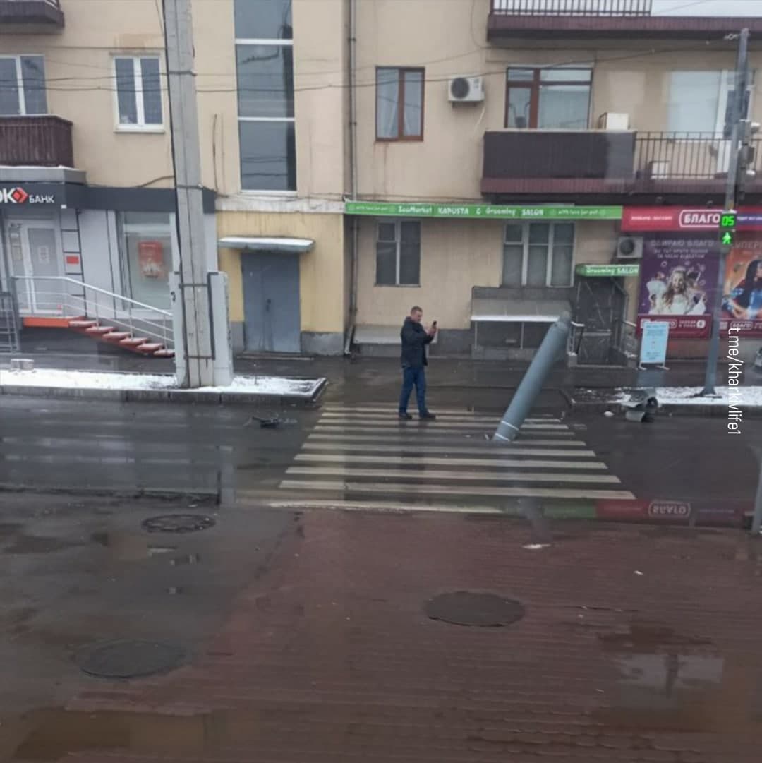 В Харькове обстреляли жилые районы (фото) фото 1