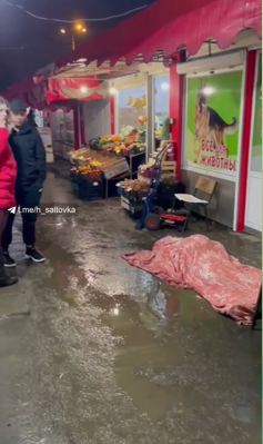 "Ударился головой": в Харькове на рынке умер мужчина фото 1