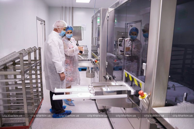 Назвали сроки: в Харькове будут производить вакцину против коронавируса фото 3 2