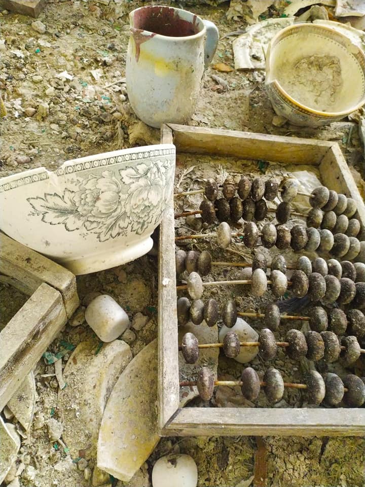 Видеофакт: в Будах под Харьковом взорвали здание легендарного фаянсового завода фото 5 4