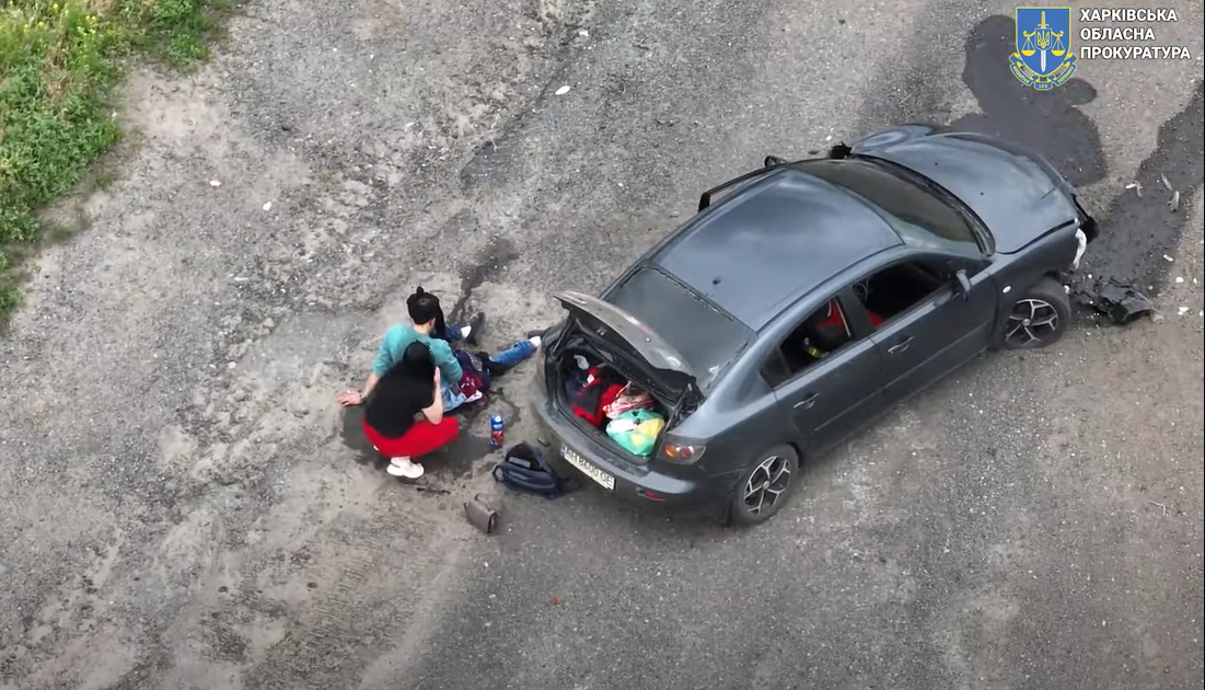 "Йди за мною": українські військові врятували подружню пару з-під обстрілу за допомогою дрона.