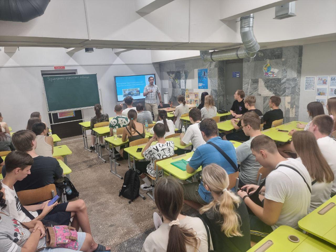 Учитель из Харькова вошел в ТОП-10 педагогов Украины.