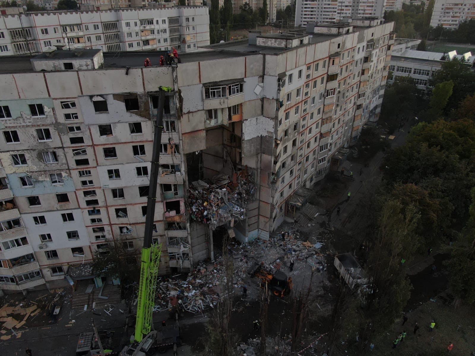 Вже 36 постраждалих: у мерії розповіли про загиблих під час обстрілу Харкова 24 вересня.