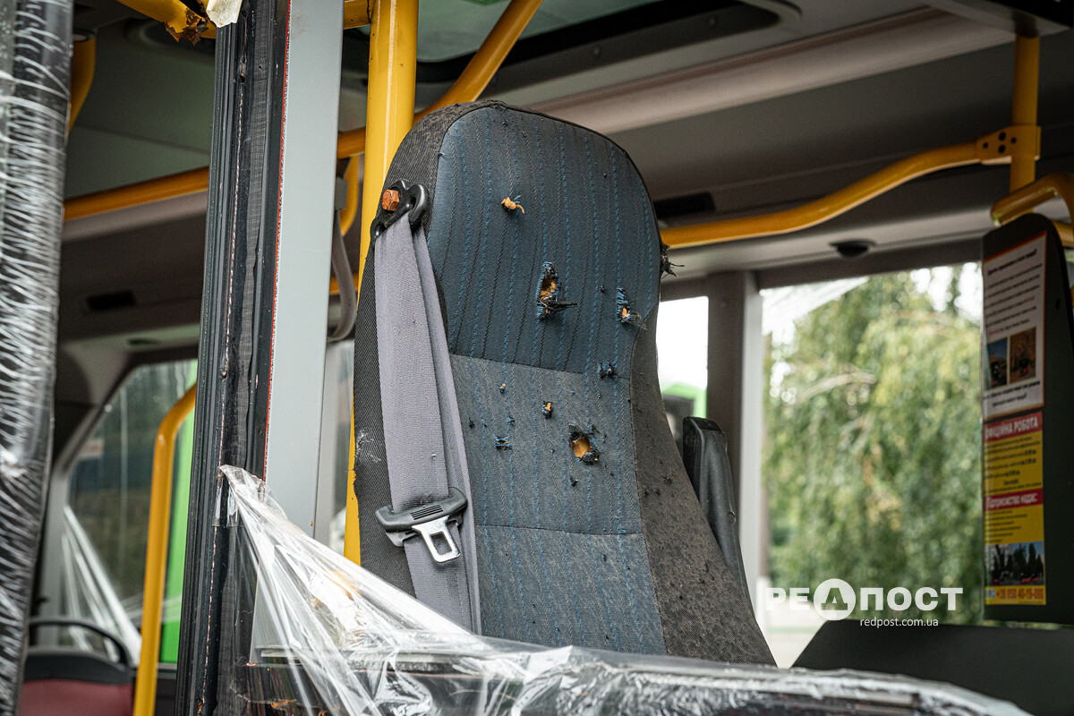 Повреждены почти все &laquo;Карсаны&raquo; и 58% троллейбусов: что осталось от городского транспорта в Харькове.