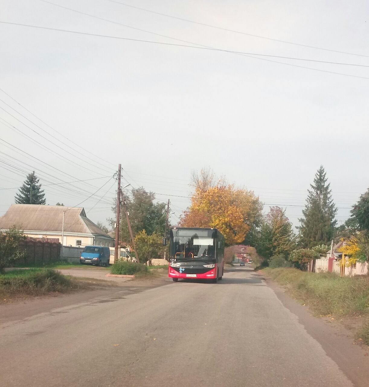 В Харькове пустили еще три автобусных маршрута.