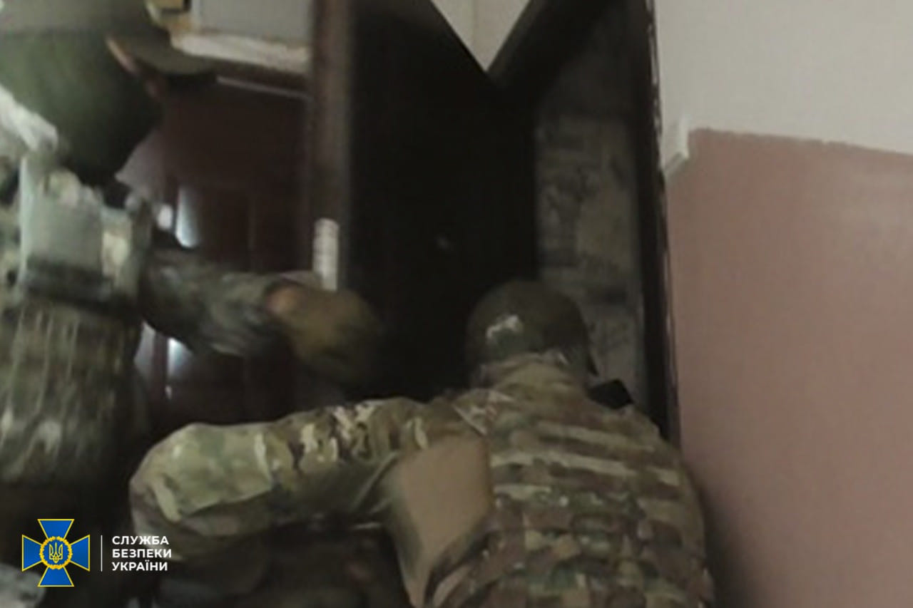 В Харьковской области СБУ обезвредила агентурную сеть ГРУ.