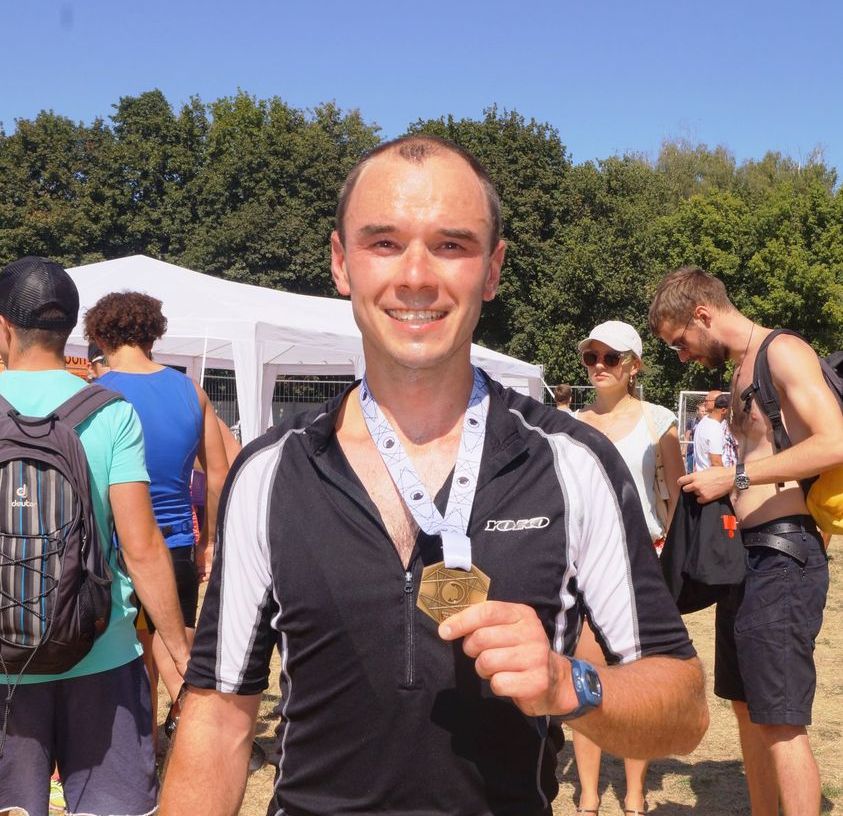 Погиб альпинист Григорий Григорьев.