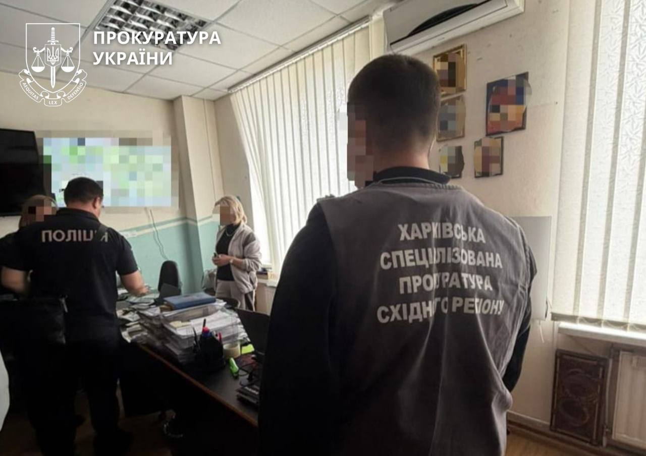 В Харьковской области трех руководителей армейского корпуска подозревают в поборах с военных.
