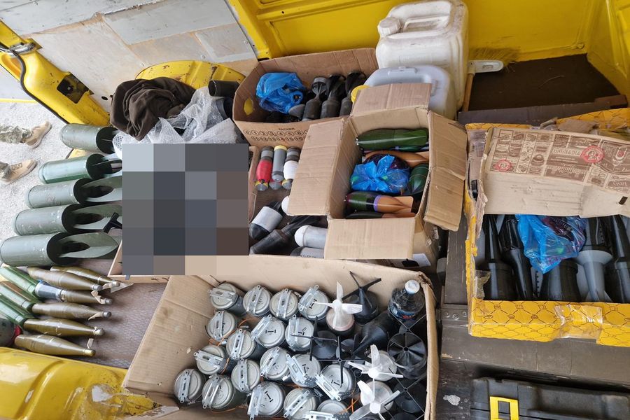 У Харків намагалися запровадити арсенал зброї.