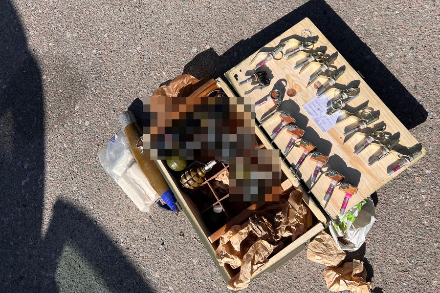 У Харків намагалися запровадити арсенал зброї.