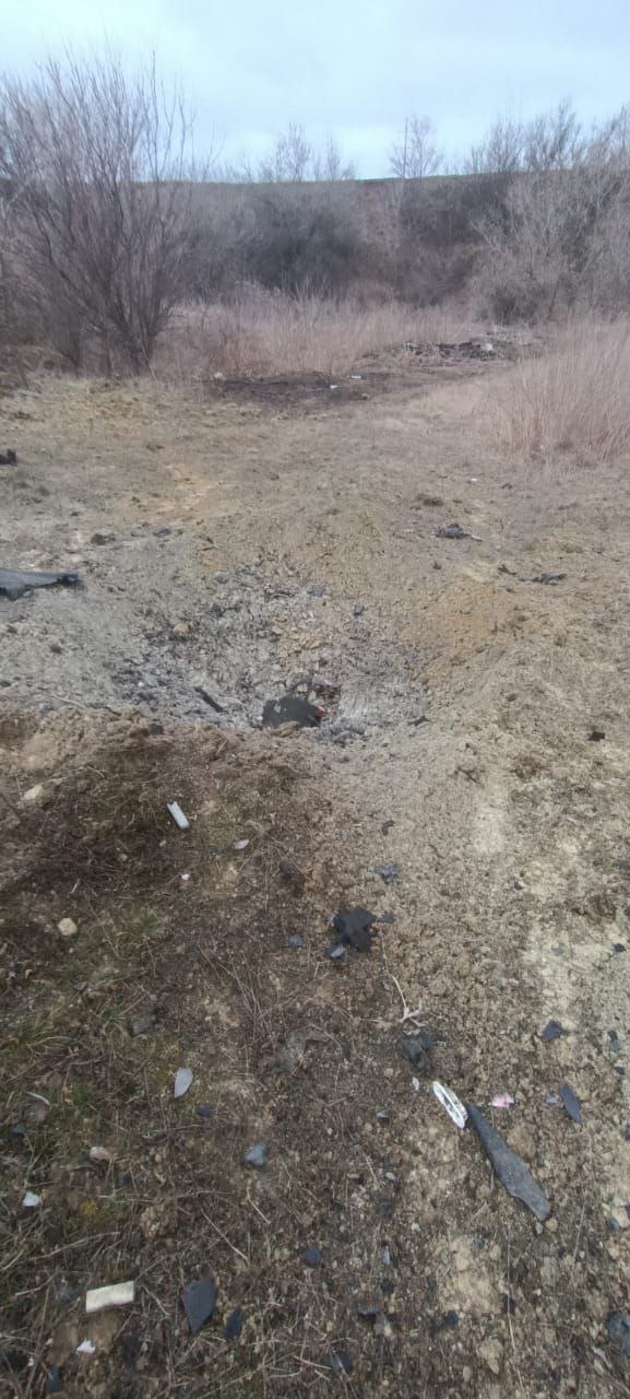 В Харьковской области автомобиль наехал на мину.