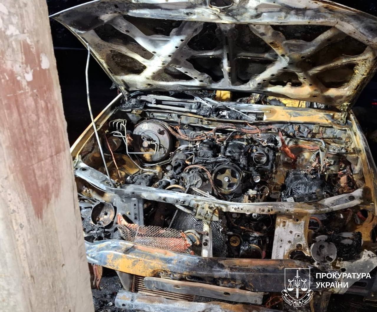 У Харкові судитимуть хлопця за підпали військових автомобілів.