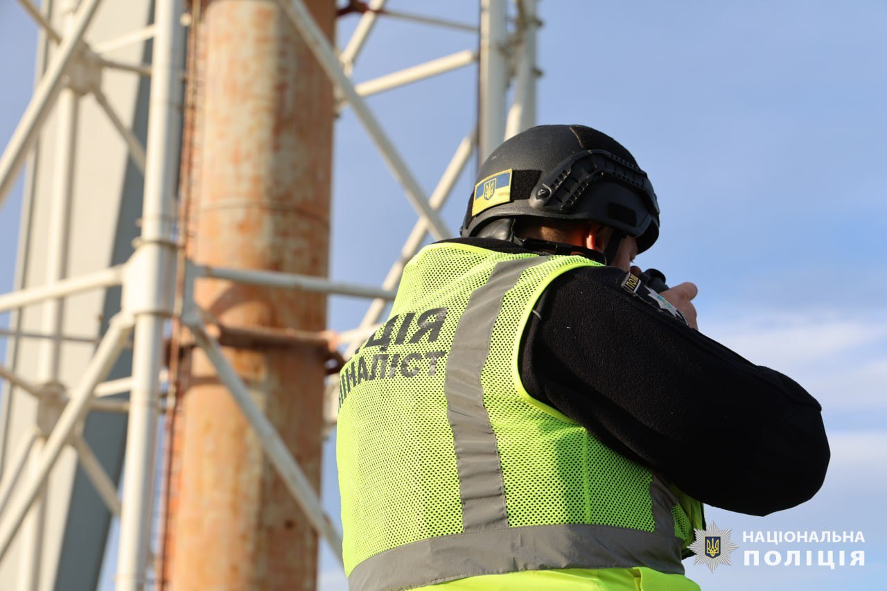 Россияне ударили по харьковской телевышке — фото, видео.