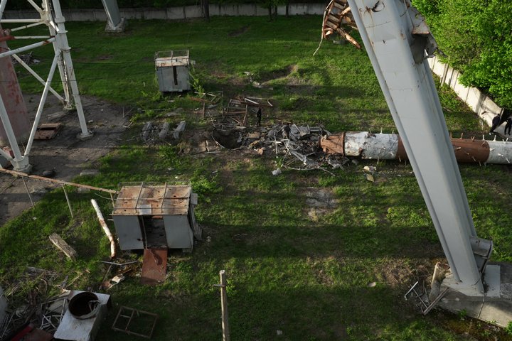 Россияне ударили по харьковской телевышке — фото, видео.