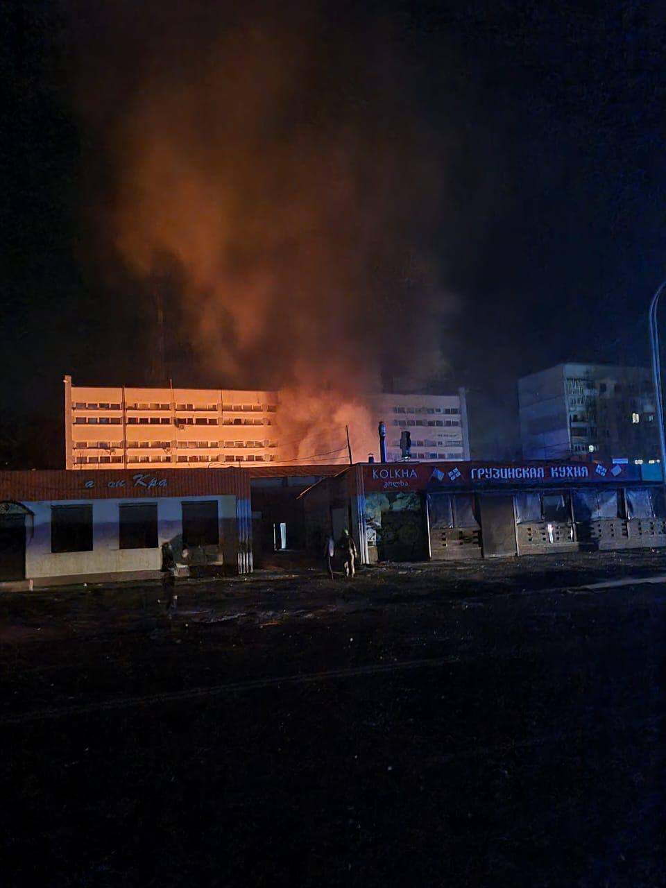 РФ обстреляла беспилотниками Салтовский и Слободской районы Харькова.