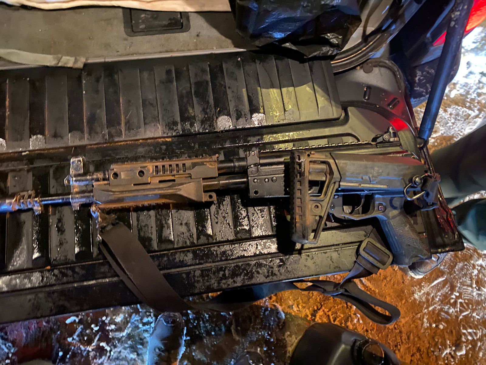 Під час в'їзду до Харкова на блокпостах затримали кілька автомобілів із гранатами.