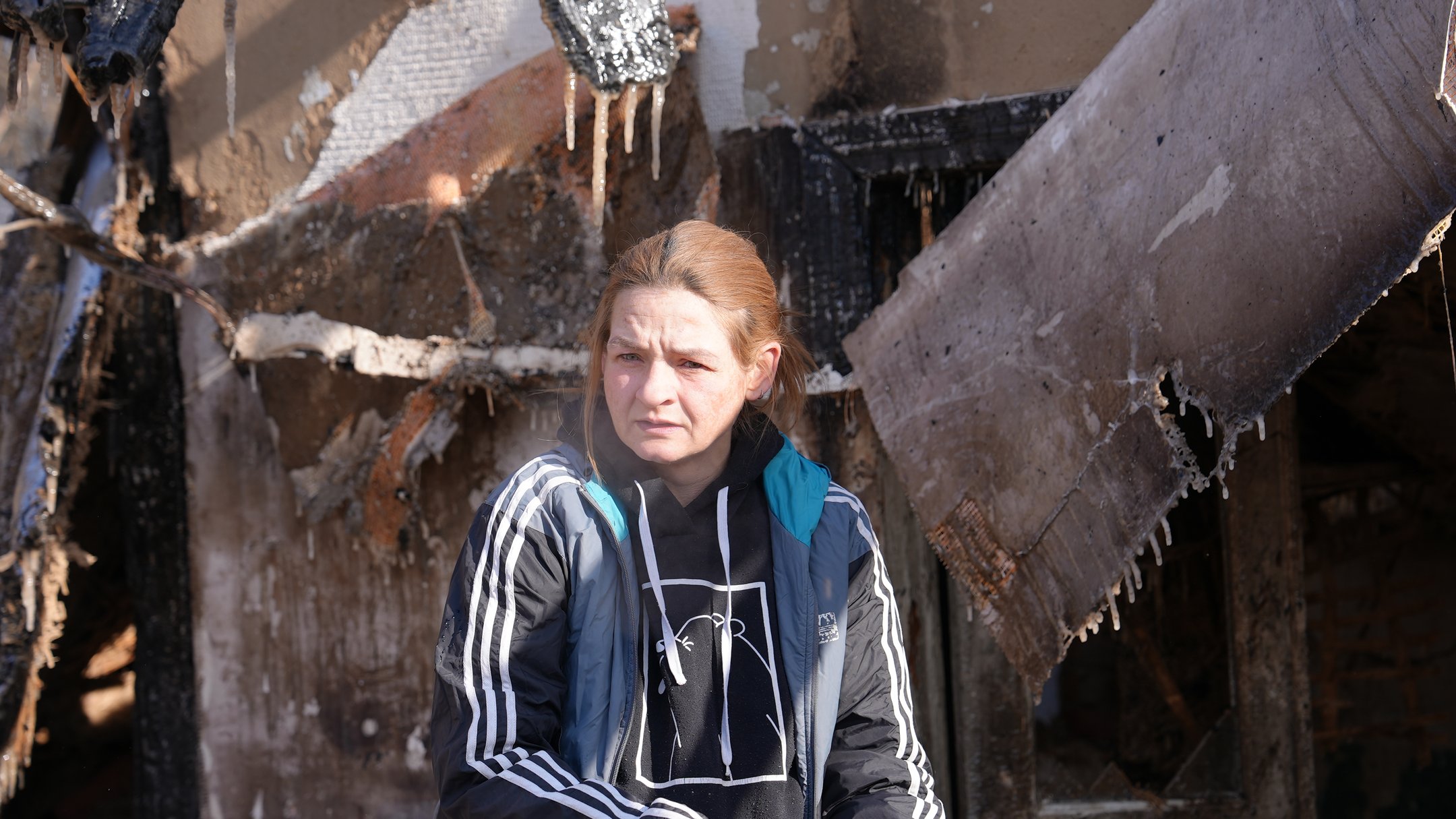 Ранена Ольга Кривогуб, мать троих погибших детей и жена погибшего Григория Шикулы.