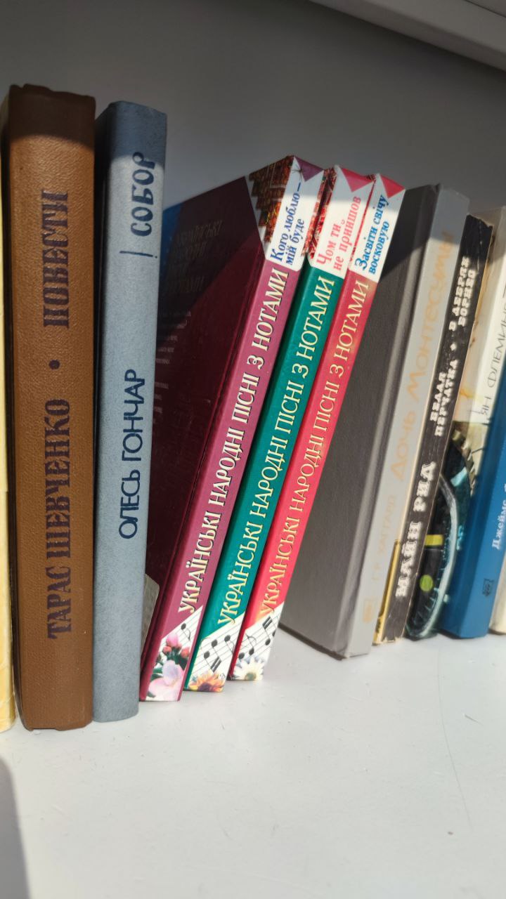 В парке Горького заработала зона буккросинга.