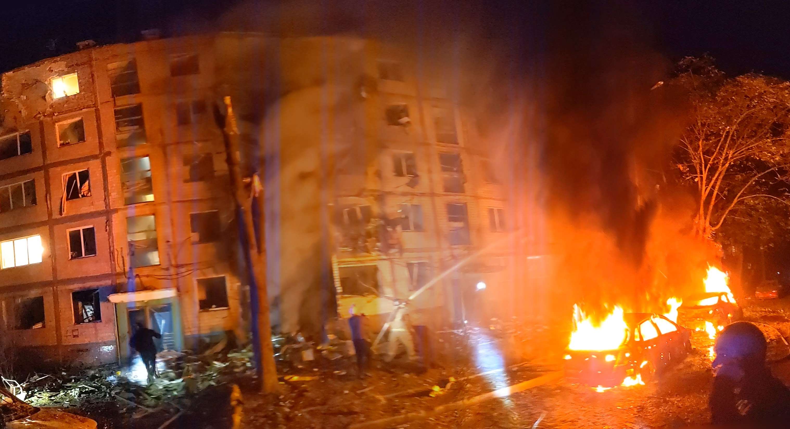 Обстрел Харькова и пригорода: есть пострадавшие, возникли проблемы с энергоснабжением фото 2 1