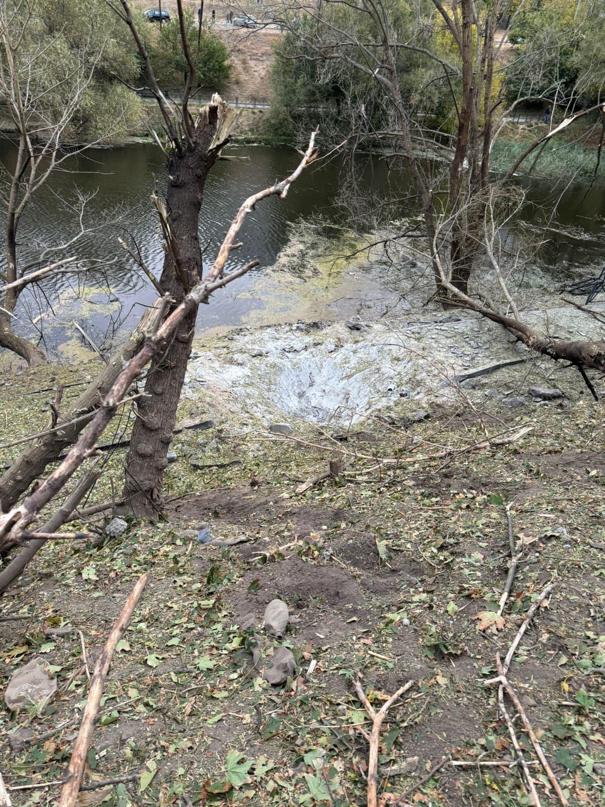 Є загиблі: окупанти вдруге обстріляли Харків.